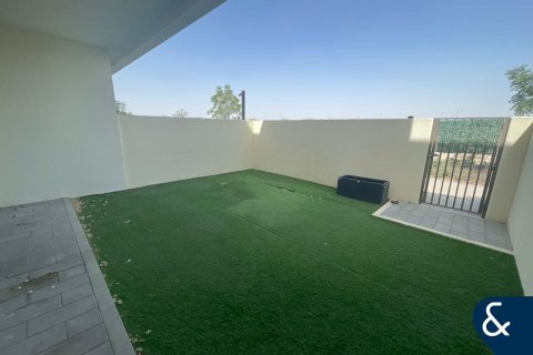 Villa in Dubai South (Dubai World Central), Dubai 3 bedrooms, 138 sq.m. № 76666 - photo 2