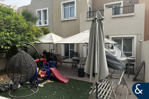 Villa in Arabian Ranches, Dubai 3 bedrooms, 235 sq.m. № 76669 - photo 8