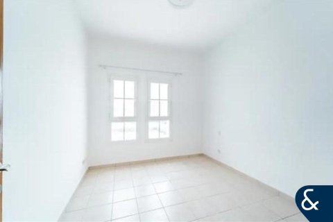 Villa in Arabian Ranches, Dubai 3 bedrooms, 235 sq.m. № 76669 - photo 2