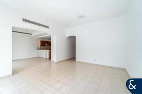 Villa in Arabian Ranches, Dubai 3 bedrooms, 235 sq.m. № 76669 - photo 12