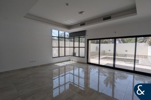Villa in Jumeirah Village Circle, Dubai 3 bedrooms, 286 sq.m. № 76670 - photo 3