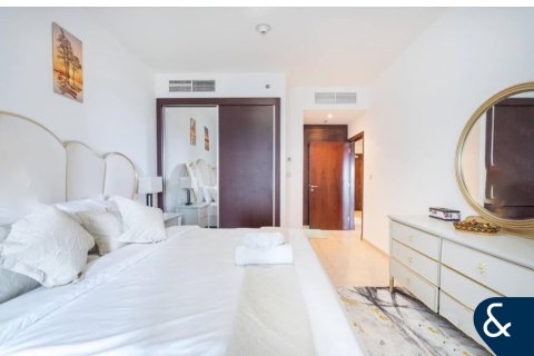 Apartamento en Elite Residence, Dubai Marina, Dubai, 1 dormitorio, 68 m², № 76668 - foto 4