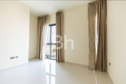 Townhouse in DAMAC Hills (Akoya by DAMAC), Dubai 5 bedrooms, 237 sq.m. № 24861 - photo 14