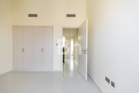 Townhouse in DAMAC Hills (Akoya by DAMAC), Dubai 5 bedrooms, 237 sq.m. № 24861 - photo 12