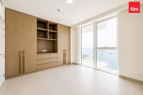 Apartment in Dubai Harbour, Dubai 3 bedrooms, 152.6 sq.m. № 123942 - photo 15