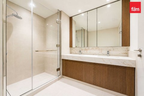 Apartment in Dubai Harbour, Dubai 3 bedrooms, 152.6 sq.m. № 123942 - photo 21