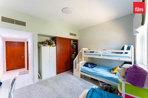 Купить квартиру в Motor City, Дубай: 156.1м², № 123946 - фото 10