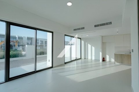 Villa in The Valley, Dubai 4 bedrooms, 255.5 sq.m. № 60000 - photo 3