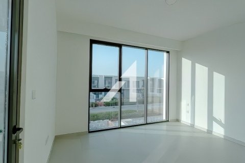 Villa in The Valley, Dubai 4 bedrooms, 255.5 sq.m. № 60000 - photo 8
