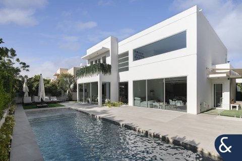Villa en Arabian Ranches, Dubai, 5 dormitorios, 511 m², № 98661