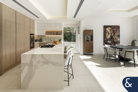 Villa en Arabian Ranches, Dubai, 5 dormitorios, 511 m², № 98661 - foto 10