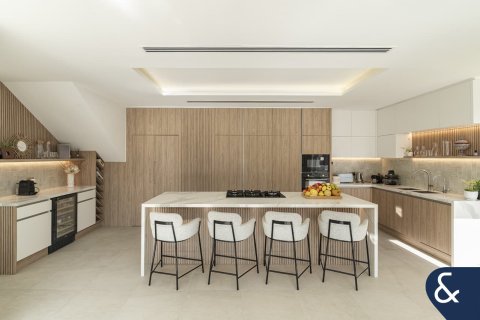 Villa en Arabian Ranches, Dubai, 5 dormitorios, 511 m², № 98661 - foto 13