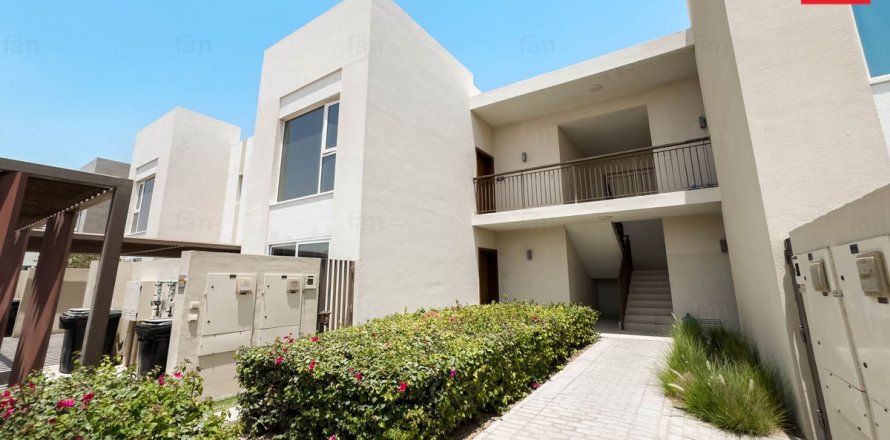 Apartment in Dubai 2 bedrooms, 120.9 sq.m. № 49357