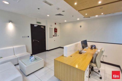 Bureau à Business Bay, Dubai, 149.9 m², № 49360 - photo 1