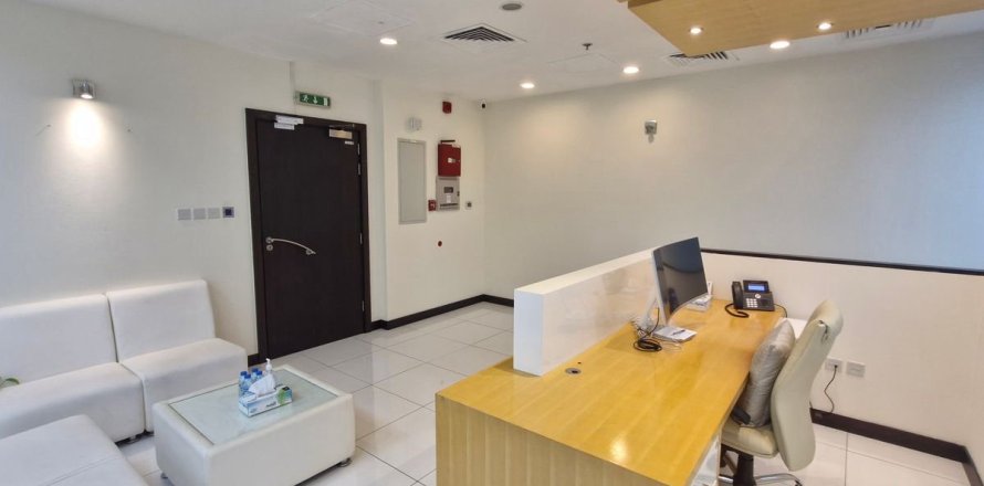 Bureau à Business Bay, Dubai, 149.9 m², № 49360