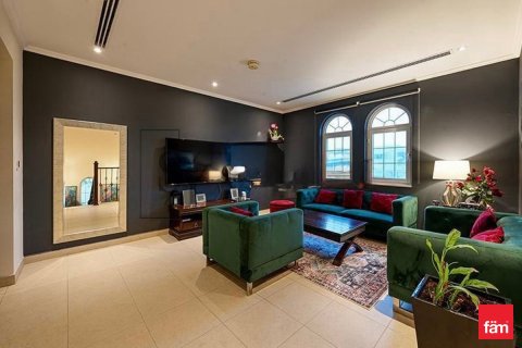 Villa in Dubai 3 bedrooms, 524.2 sq.m. № 89319 - photo 12