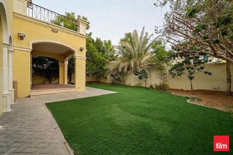Villa in Dubai 3 bedrooms, 524.2 sq.m. № 89319 - photo 3