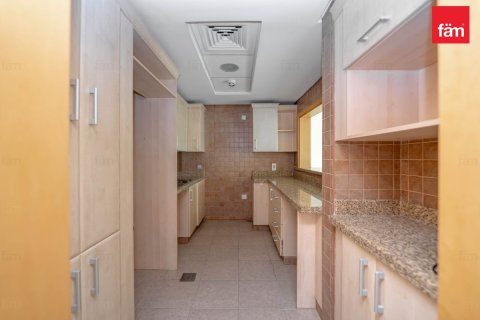 Apartment in Palm Jumeirah, Dubai 2 bedrooms, 147.3 sq.m. № 89313 - photo 6