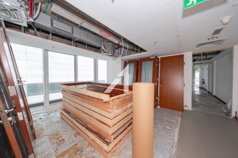 مكتب في Sheikh Zayed Road, دبي 709 م² رقم 94306 - صورة 2