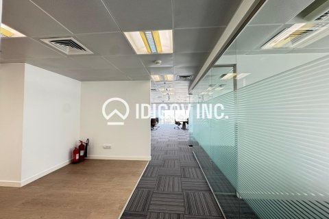 Office in Business Bay, Dubai 180 sq.m. № 94305 - photo 15