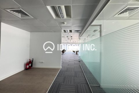 Office in Business Bay, Dubai 180 sq.m. № 94305 - photo 2