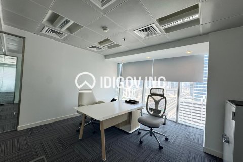 Office in Business Bay, Dubai 180 sq.m. № 94305 - photo 14