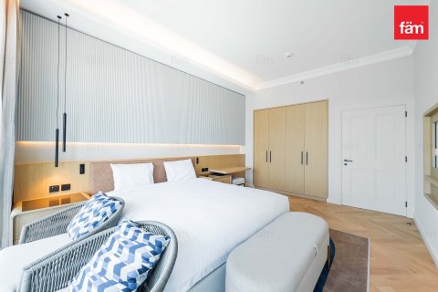 Снять в аренду квартиру в Аль-Барше, Дубай: 2 спальни, 138.6м², № 64445 - фото 14