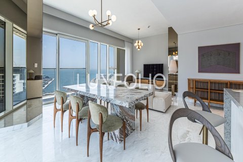 Apartamento en EMAAR Beachfront, Dubai Harbour, Dubai, 2 dormitorios, 160 m², № 46219 - foto 2
