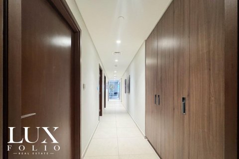 Apartamento en Creek Beach, Dubai Creek Harbour (The Lagoons), Dubai, 3 dormitorios, 183 m², № 46217 - foto 3