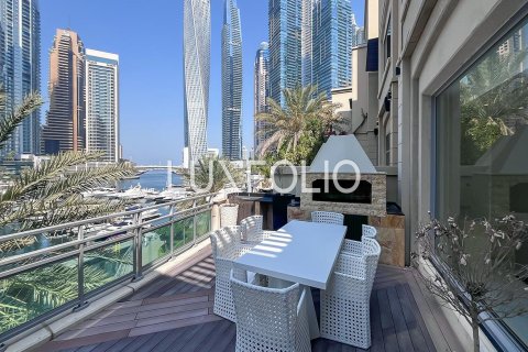Снять в аренду виллу в Дубай Марине, Дубай: 3 спальни, 461м², № 46227 - фото 8