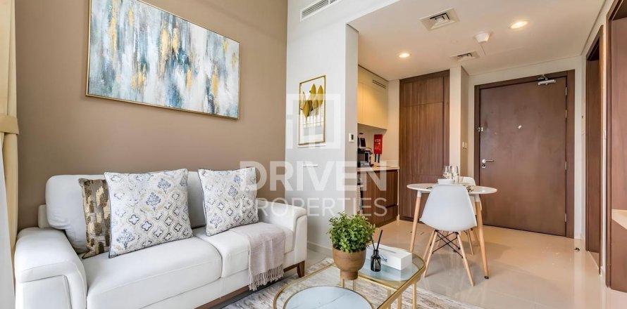 Apartment in Business Bay, Dubai 1 bedroom, 43.76 sq.m. № 127079
