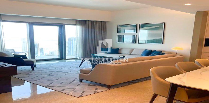 Apartamento en Address Harbour Point, Dubai Creek Harbour (The Lagoons), Dubai, 3 dormitorios, 148 m², № 15610