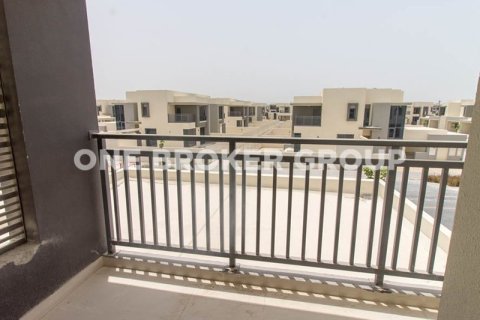 Villa en Dubai Hills Estate, Dubai, 4 dormitorios, 221.8 m², № 196 - foto 19