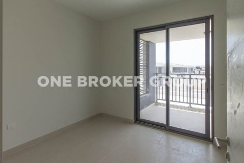 Villa en Dubai Hills Estate, Dubai, 4 dormitorios, 221.8 m², № 196 - foto 4