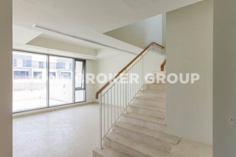 Villa en Dubai Hills Estate, Dubai, 4 dormitorios, 221.8 m², № 196 - foto 9
