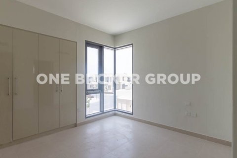 Villa en Dubai Hills Estate, Dubai, 4 dormitorios, 221.8 m², № 196 - foto 2