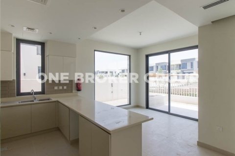 Villa en Dubai Hills Estate, Dubai, 4 dormitorios, 221.8 m², № 196 - foto 7