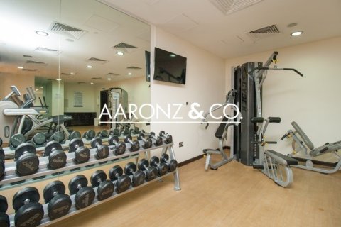 Снять в аренду квартиру в Джумейра Бич Резиденс, Дубай: 2 спальни, 136м², № 92921 - фото 14