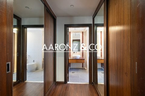 Appartement à Jumeirah Beach Residence, Dubai, 4 chambres, 288 m², № 92922 - photo 8