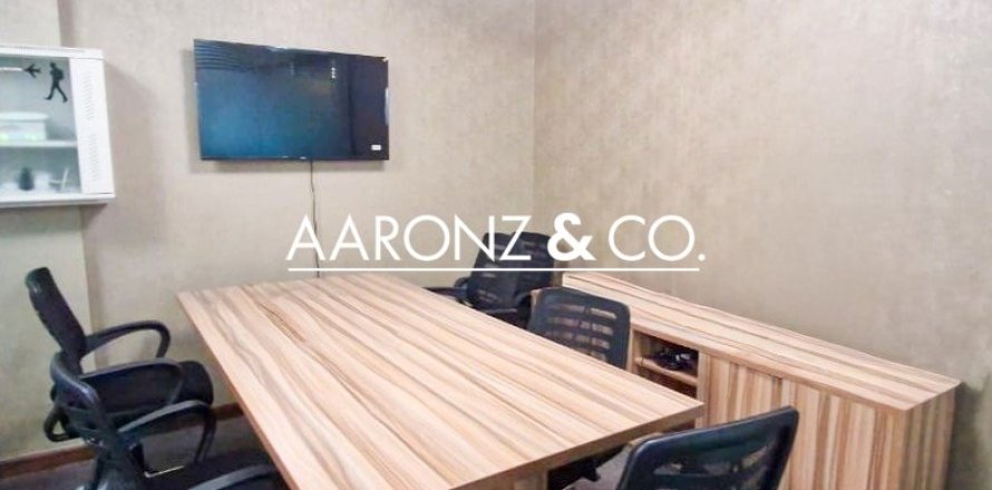 Office in Business Bay, Dubai 116 sq.m. № 92925
