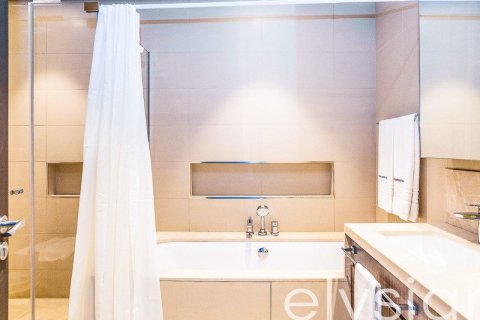Apartment in Zabeel, Dubai 3 bedrooms, 164 sq.m. № 37834 - photo 10