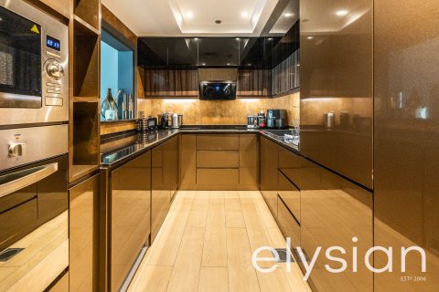 Apartamento en Shoreline Apartments, Palm Jumeirah, Dubai, 2 dormitorios, 147 m², № 37835 - foto 1