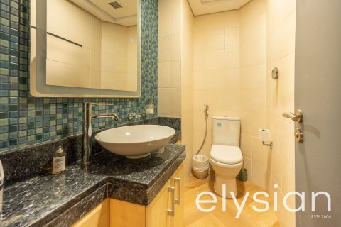 Apartamento en Shoreline Apartments, Palm Jumeirah, Dubai, 2 dormitorios, 147 m², № 37835 - foto 4