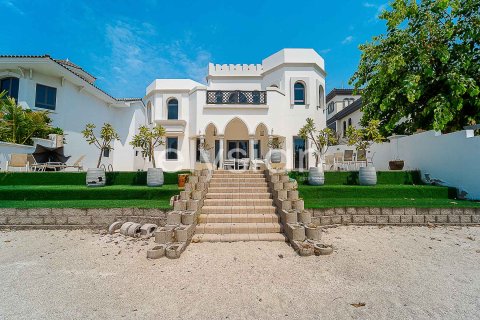 Купить виллу в Garden Homes, Пальма Джумейра, Дубай: 3 спальни, 624м², № 37832 - фото 1