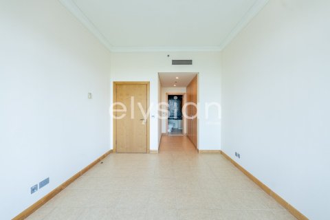 Apartamento en Shoreline Apartments, Palm Jumeirah, Dubai, 2 dormitorios, 144 m², № 37836 - foto 4