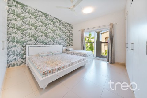 Villa in Dubai 4 bedrooms, 309.27 sq.m. № 119420 - photo 24