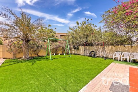 Villa in The Springs, Dubai 3 bedrooms, 208.66 sq.m. № 119419 - photo 10