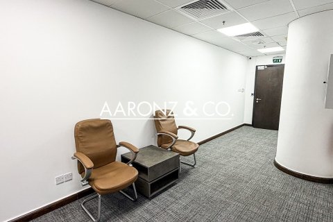 Office in Business Bay, Dubai 105 sq.m. № 97456 - photo 8