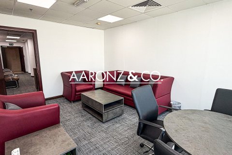 Office in Business Bay, Dubai 105 sq.m. № 97456 - photo 2