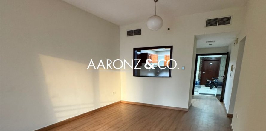 Квартира в Icon Tower 2, Джумейра Лейк Тауэрс, Дубай, 2 спальни, 87м², № 97451